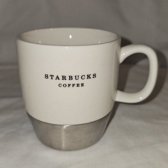Starbucks Coffee 2006 White Mug Used - Picture 1 of 12